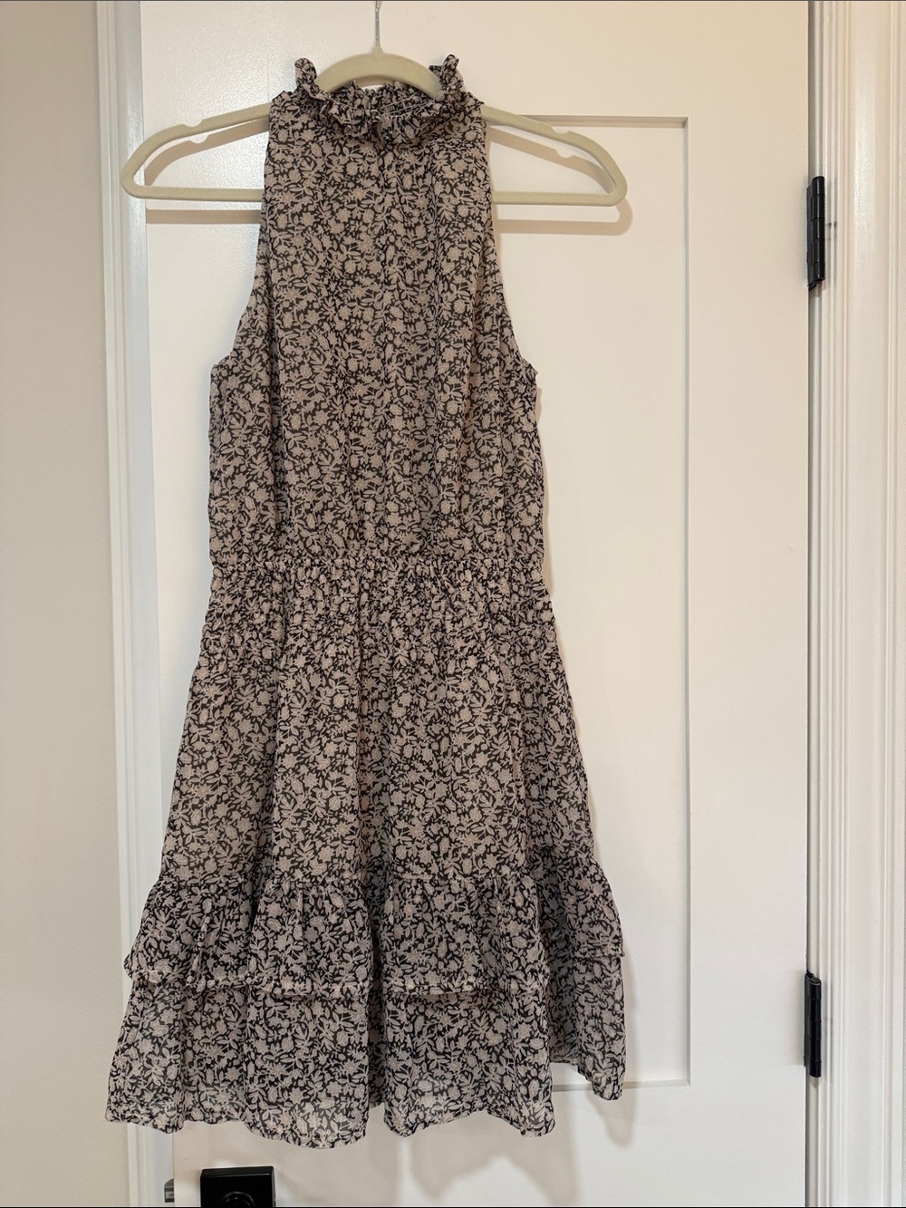 Sleeveless High-Neck Floral Midi Dress in Beige and Black